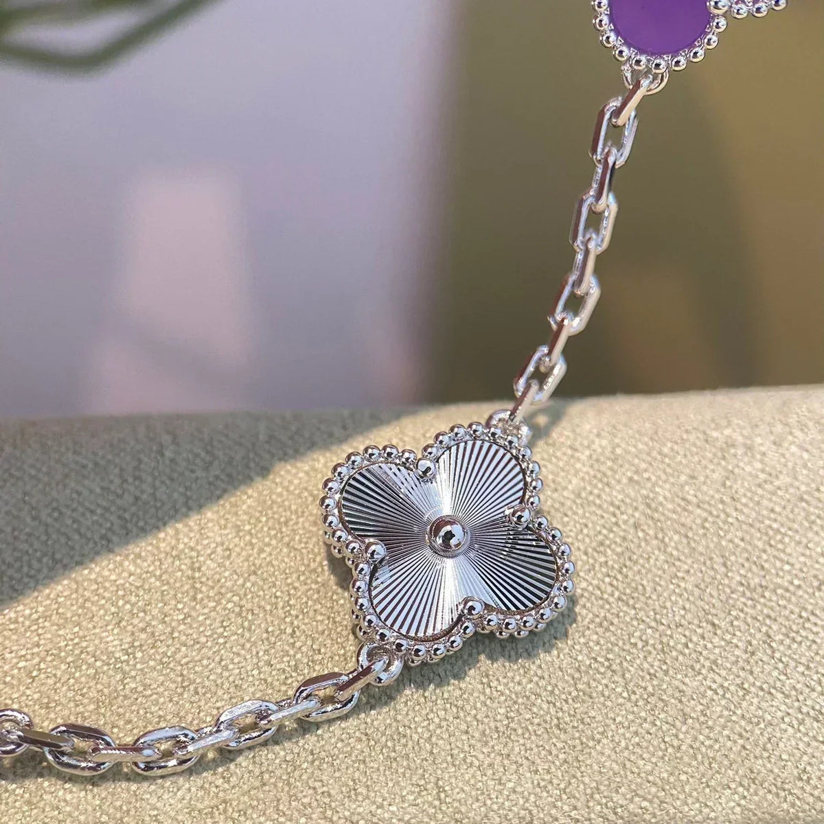 [Stellar Jewelry] CLOVER 5 MOTIF VIOLET BRACELET COLLECTION