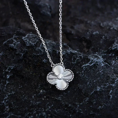 [Stellar Jewelry]CLOVER  15MM DIAMOND LASER NECKLACE SILVER