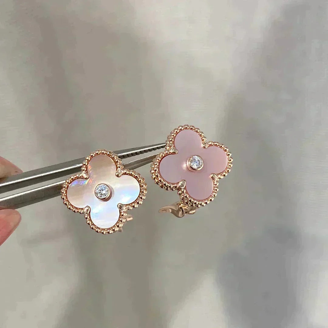 [Stellar Jewelry]CLOVER MEDIUM 1 MOTIFS  PINK MOP DIAMOND EARRINGS