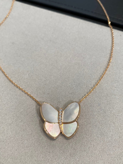 [Stellar Jewelry]BUTTERFLY GOLD MOP DIAMOND NECKLACE