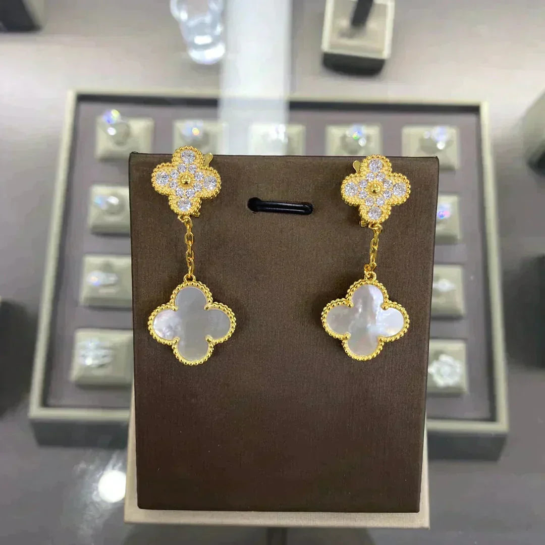 [Stellar Jewelry]CLOVER  2 MOTIFS  DIAMOND  EARRINGS (MULTIPLE CHOICESç´