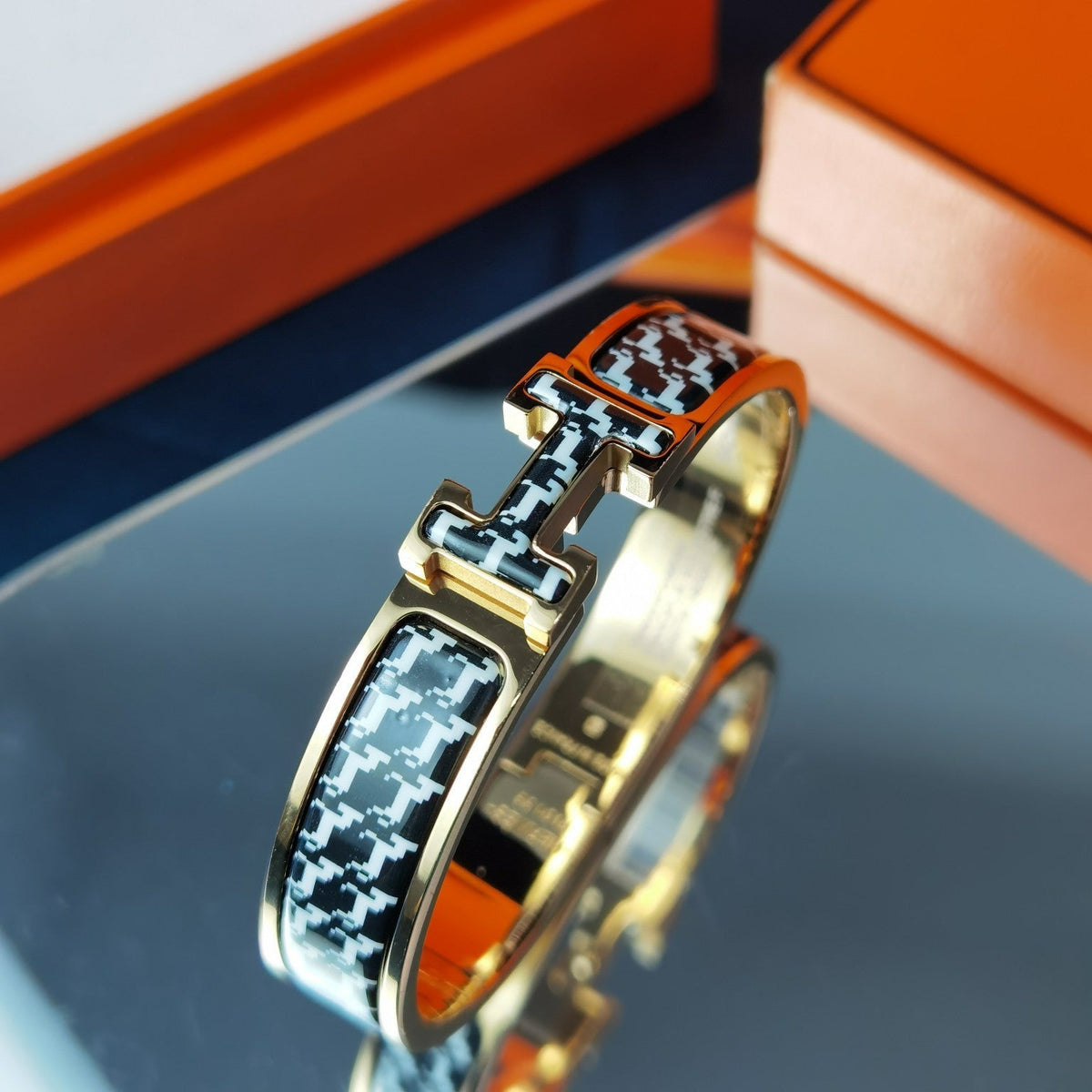 [Stellar Jewelry]H HORSE BRACELET 12MM