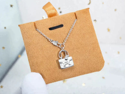 [Stellar Jewelry]AMULETTE PEDANT SILVER NECKLACE