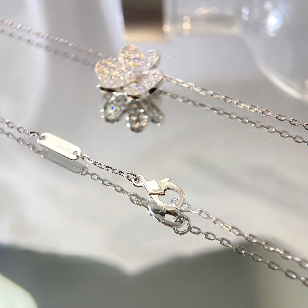 [Stellar Jewelry]FLOWER DIAMOND NECKLACE
