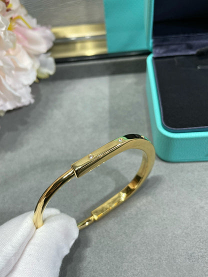 [Stellar jewels]LOCK BRACELET 8 DIAMOND