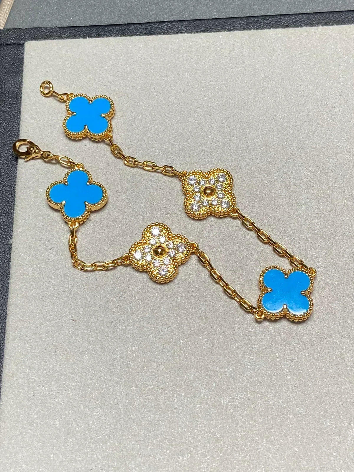 [Stellar Jewelry] CLOVER 5 MOTIF BLUE AGATE BRACELET COLLECTION