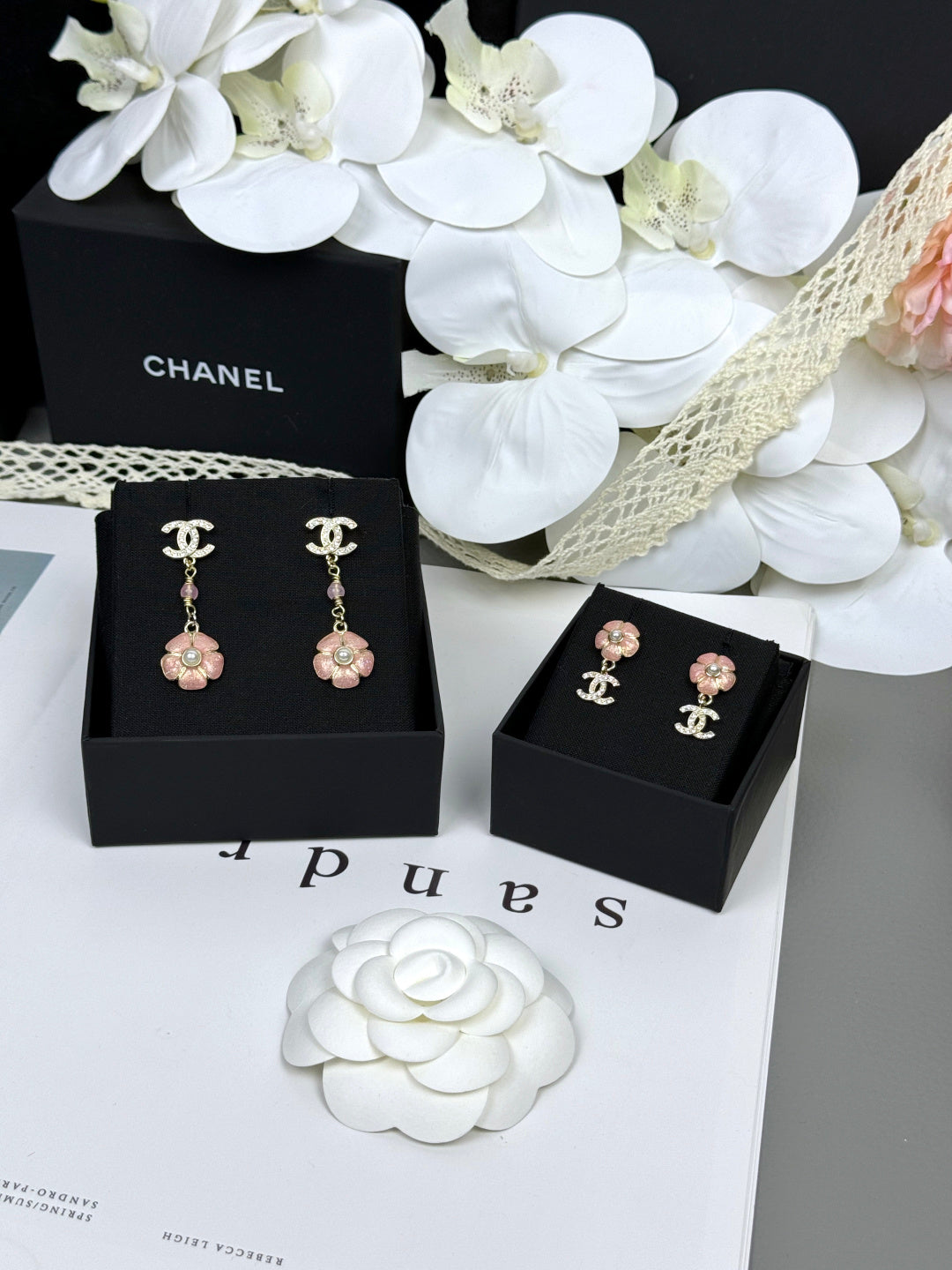 [Stellar Jewelry]26C Pink Camellia Enamel Pendant with Double C Earrings