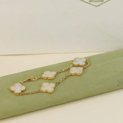 [Stellar Jewelry]CLOVER WHITE PEARL MOP 5 MOTIF BRACELET COLLECTION