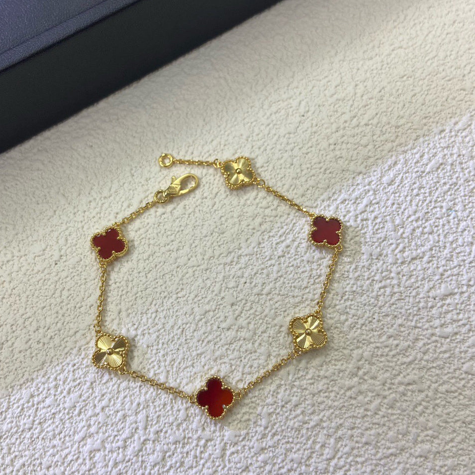 [Stellar Jewelry]CLOVER 6 MOTIF RED AGATE LASER BRACELET