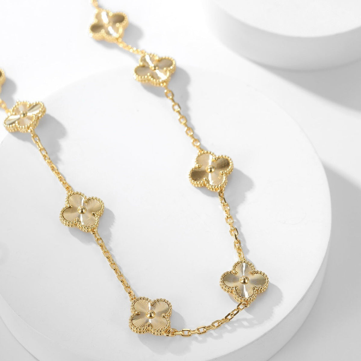 [Stellar Jewelry]CLOVER 10 MOTIFS LASER NECKLACE