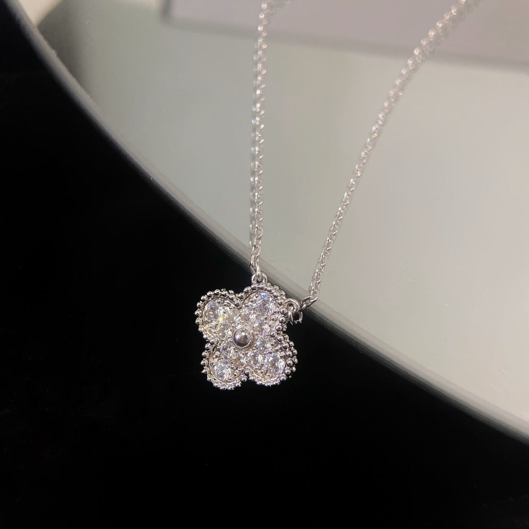 [Stellar Jewelry]CLOVER 15MM DIAMOND SINGLE FLOWER NECKLACE
