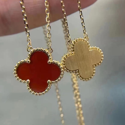 [Stellar Jewelry]CLOVER 15MM CARNELIAN SINGLE FLOWER NECKLACE
