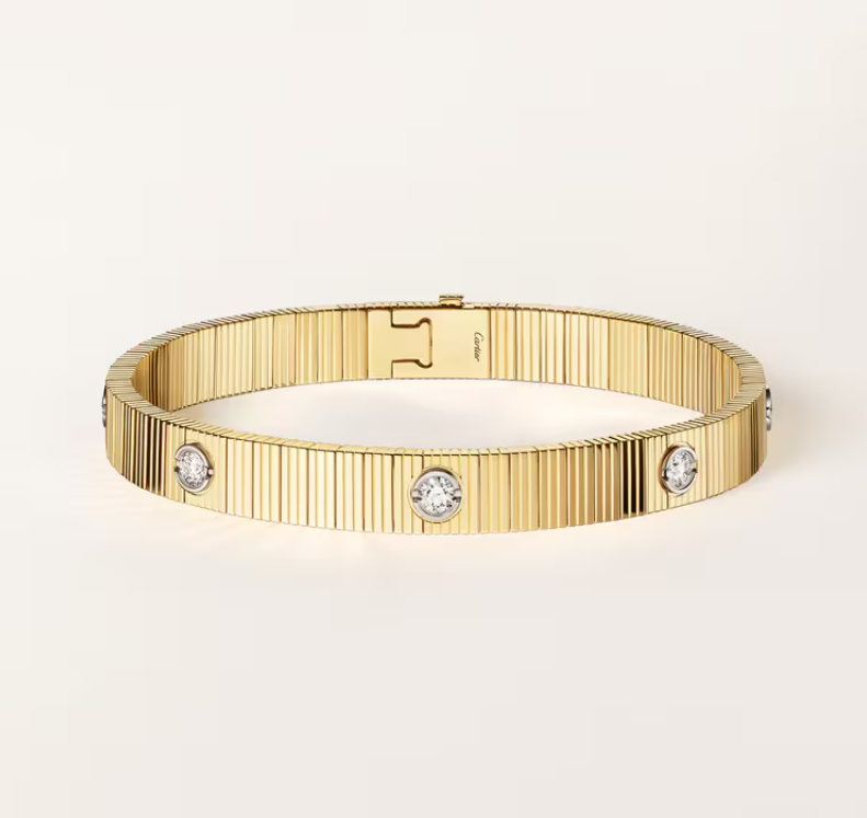 [Stellar Jewelry] NEW 7 MM 7-DIAMOND HEART-SHAPED BRACELET
