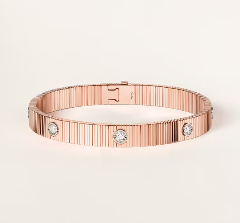 [Stellar Jewelry] NEW 7 MM 7-DIAMOND HEART-SHAPED BRACELET