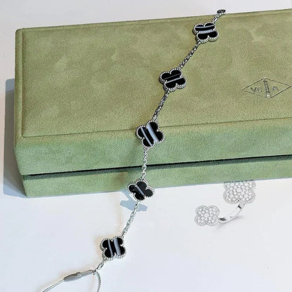 [Stellar Jewelry] CLOVER 5 MOTIF PULSAR STONE BRACELET COLLECTION