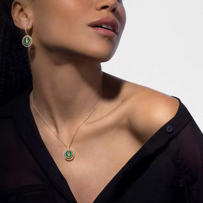 [Stellar Jewelry]Lucky Move Diamond Necklace in Rose Gold and White Mother-of-Pearl