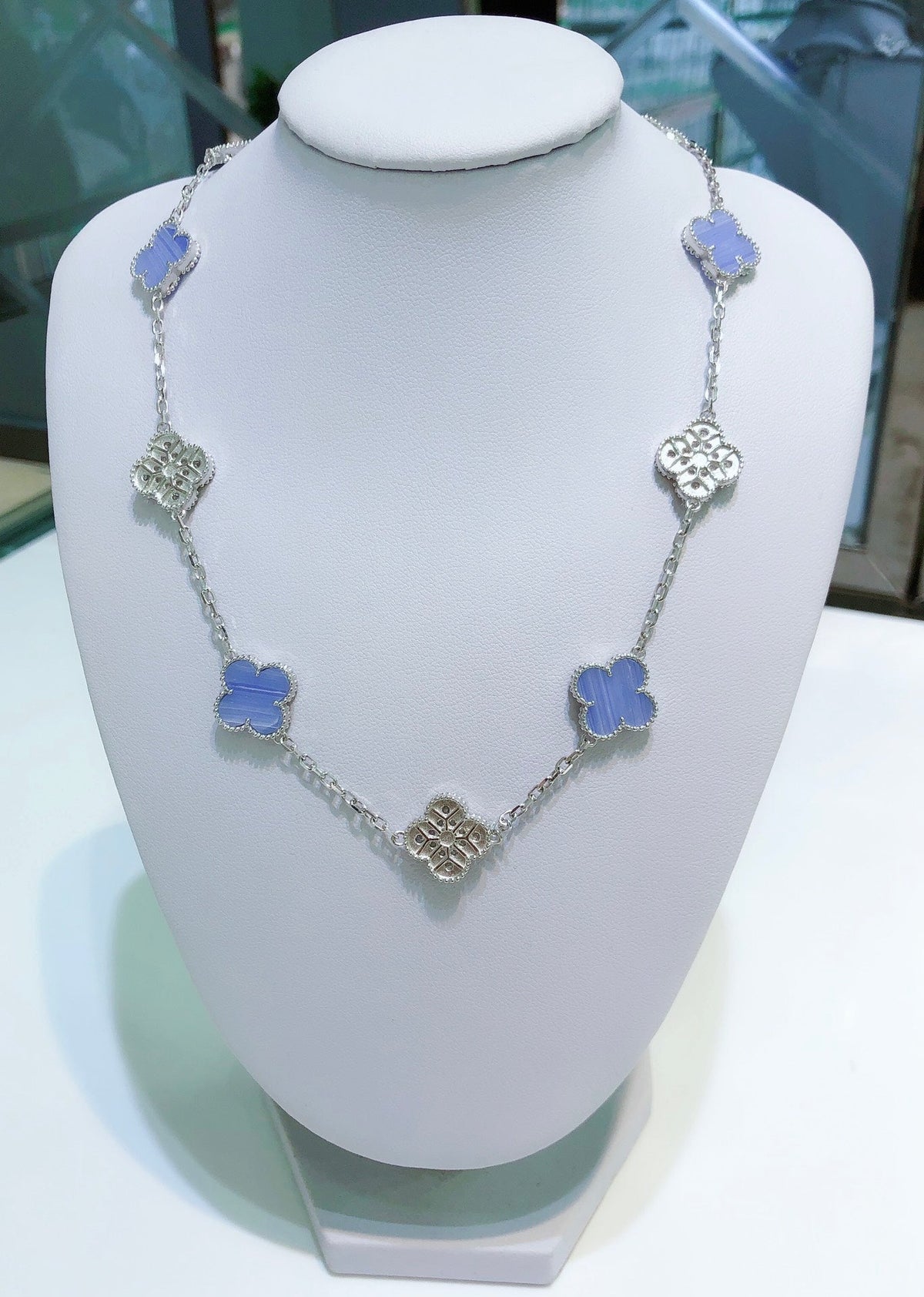 [Stellar Jewelry]CLOVER 10 MOTIFS CHALCEDONY DIAMONDS SILVER NECKLACE